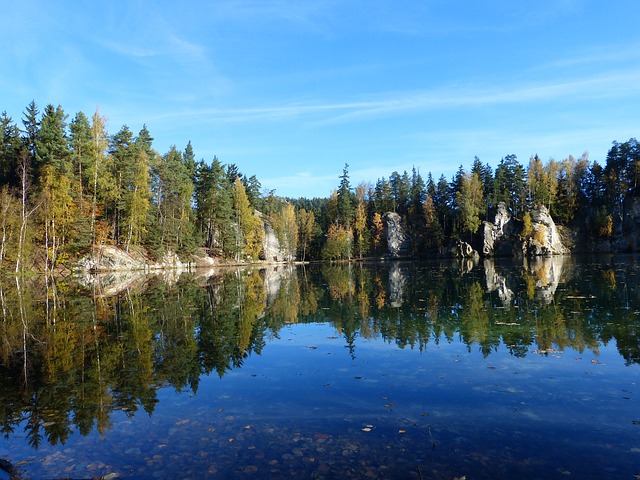 jezero v Adršpachu